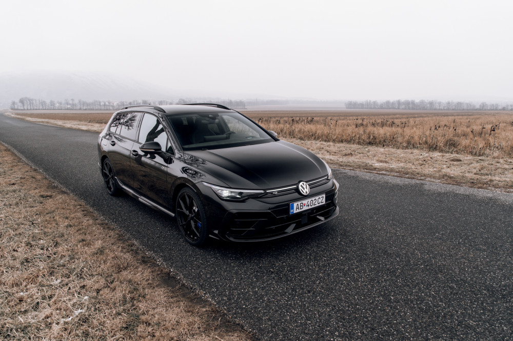 Volkswagen Golf R Variant